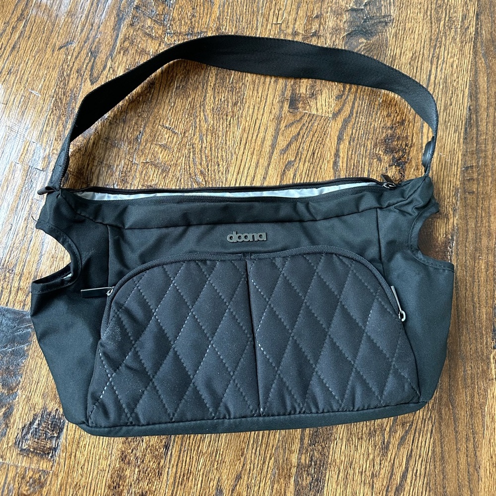 New doona stroller bag